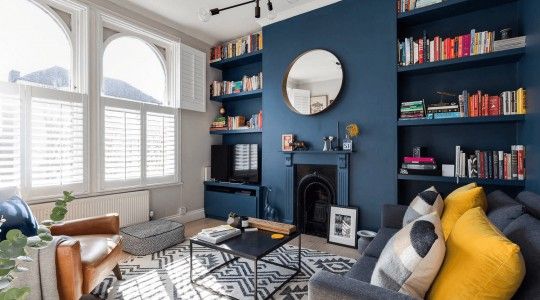 Màu navy là màu gì? Cách phối màu sơn nhà xanh navy 2025