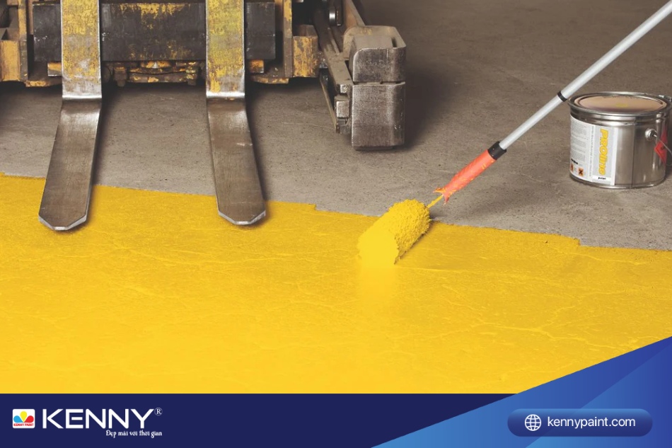 Sơn chống trượt là loại sơn chuyên dụng để ngăn chặn tình trạng trơn trượt trên nhiều bề mặt khác nhau