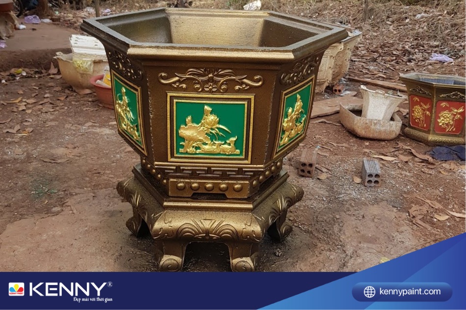 Sơn chậu cảnh giúp tăng tính thẩm mỹ, bảo vệ chậu khỏi tác động của thời tiết