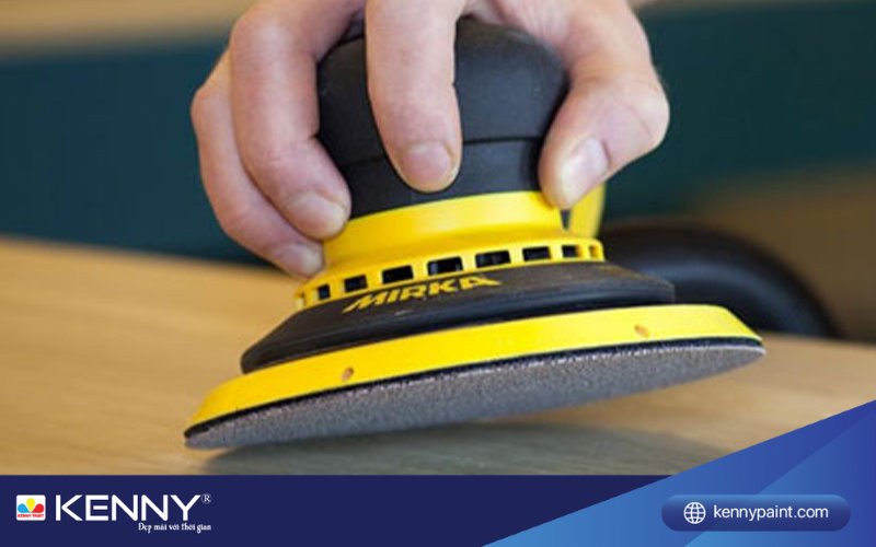 cach-tay-son-tuong-tren-san-nha-4