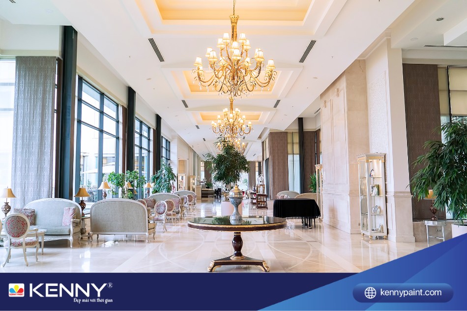 Màu trắng kem luôn là top màu sơn khách sạn được lựa chọn hiện nay