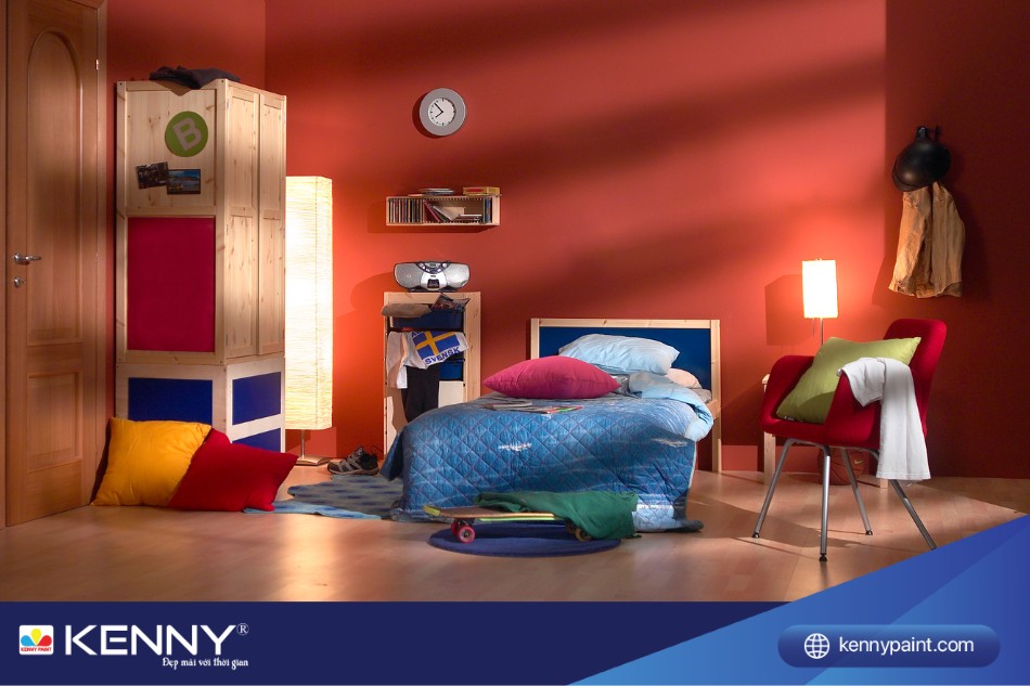 Màu đỏ cam giúp phòng ngủ trở nên trẻ trung hơn