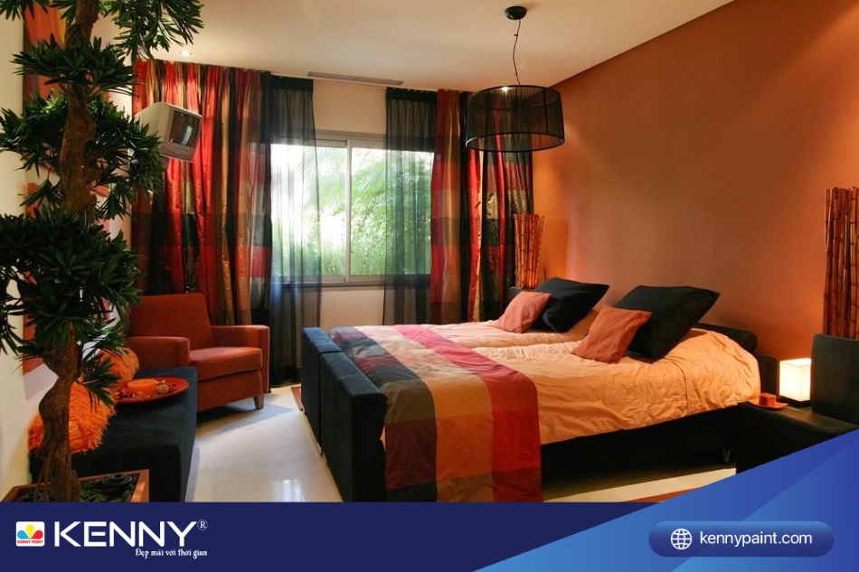 Sơn màu cam đất trong phòng ngủ mang lại sự yên bình và thư thái