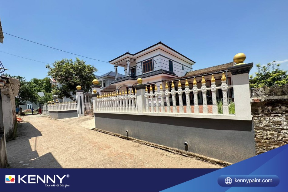 Sơn hàng rào bê tông phù hợp với tổng thể ngôi nhà