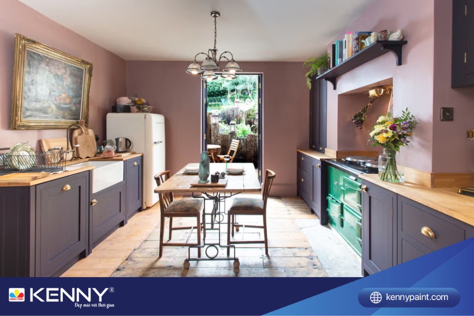 Màu tím khoai môn cũng rất hợp với nhà bếp phong cách cổ điển