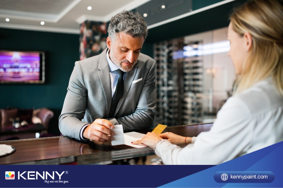 Quầy lễ tân là khu vực không thể thiếu của một khách sạn