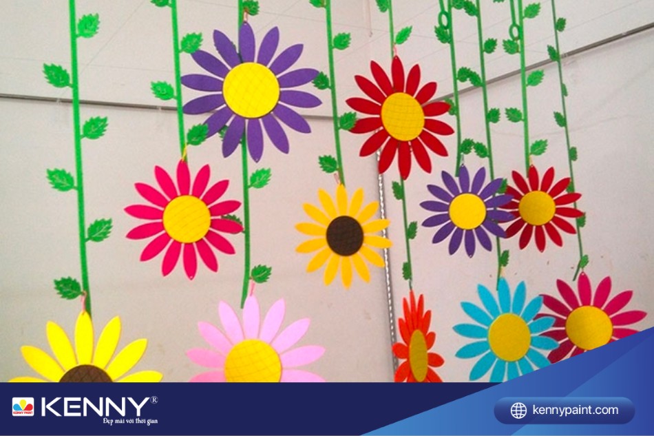 Sáng tạo rèm cửa bằng các dải hoa vô cùng sinh động